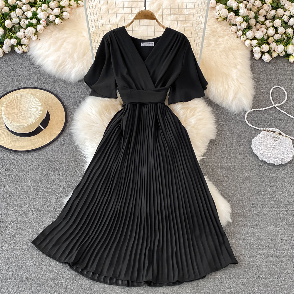 V-neck Short-sleeved Dress Over The Knee Lace-up Pleated Long Dress S4465
