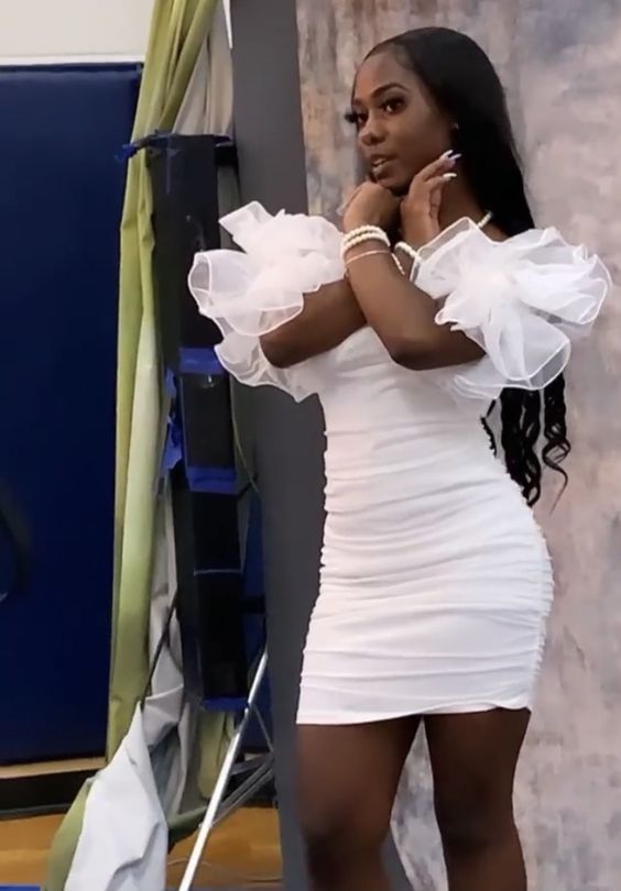 Gorgeous White Short Homecoming Dress Party Dress S2891