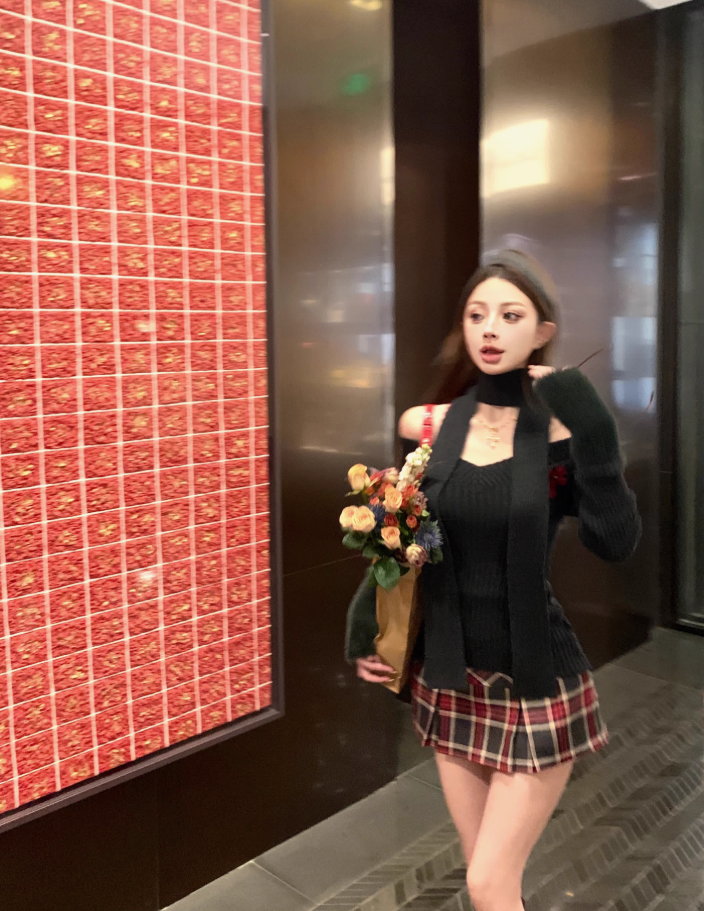 College Style V-Neck Long Sleeve Knitted Sweater 2025 Sweet and Spicy Plaid Skirt Set R1296