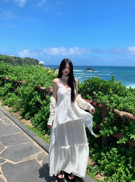 French style white suspender dress seaside holiday atmosphere long dress R0242