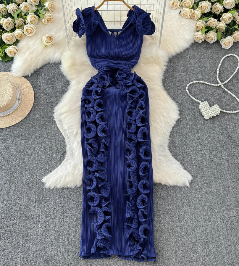 Banquet high-end dress light luxury niche pleated three-dimensional ruffled slim temperament dress R0349