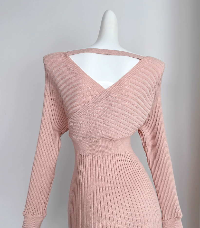 Pure desire slim waist sexy hip pink dress V-neck bottom knitted long skirt R0296