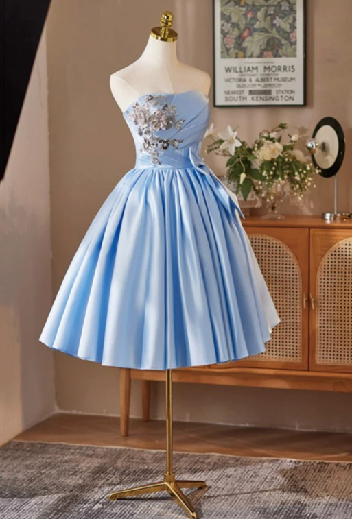 Eelgant Baby Blue Homecoming Dress ,A-Line Strapless Embroidery Corset Short Prom Dress RS808