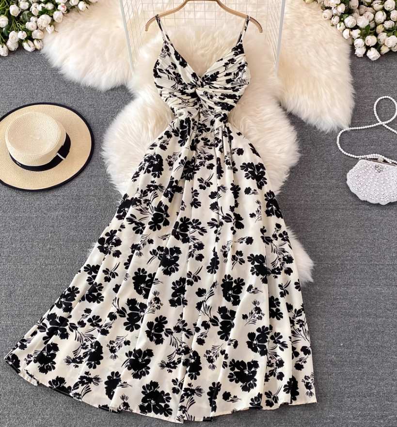 Beach dress super fairy seaside vacation long skirt V neck A line suspender dress R0342