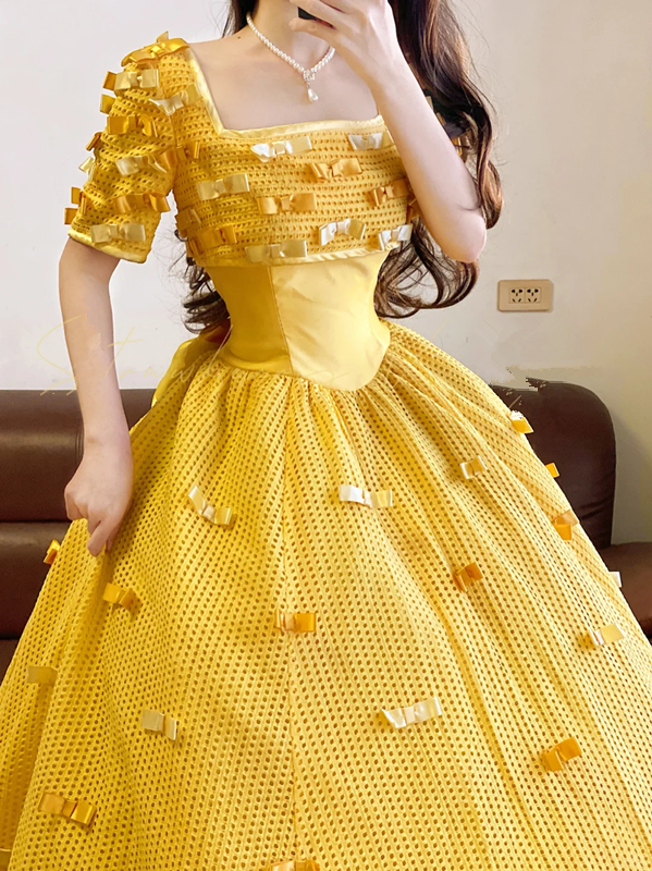 Yellow Square-neck Waist-Cinched Puff-Skirt Ball Gown & Bridal Gown R7374