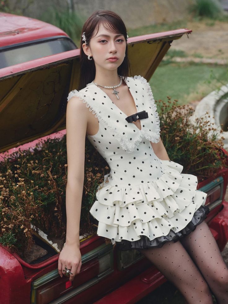 White polka dot V-neck waist cake puffy skirt homecoming dress R2937