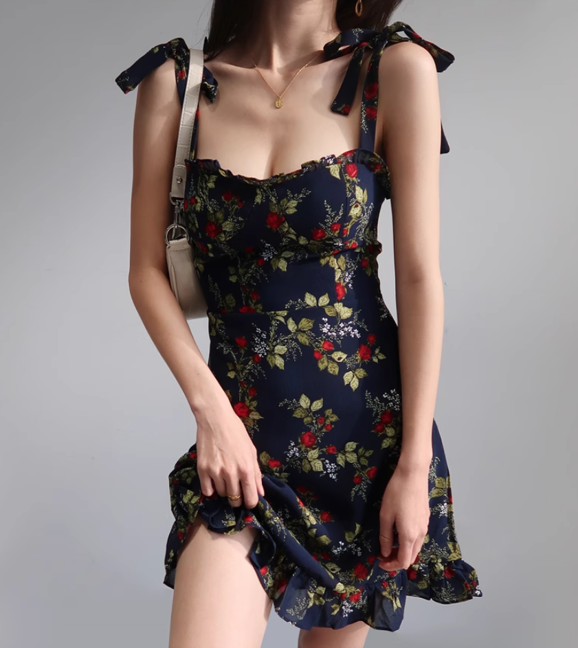 French style black floral suspender skirt retro wood ear high waist dress A-line short skirt R2860