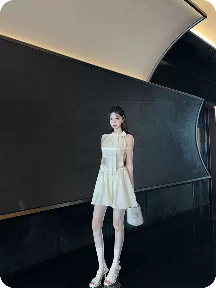 Sleeveless halter neck fitted waist rhinestone bow dress R9083