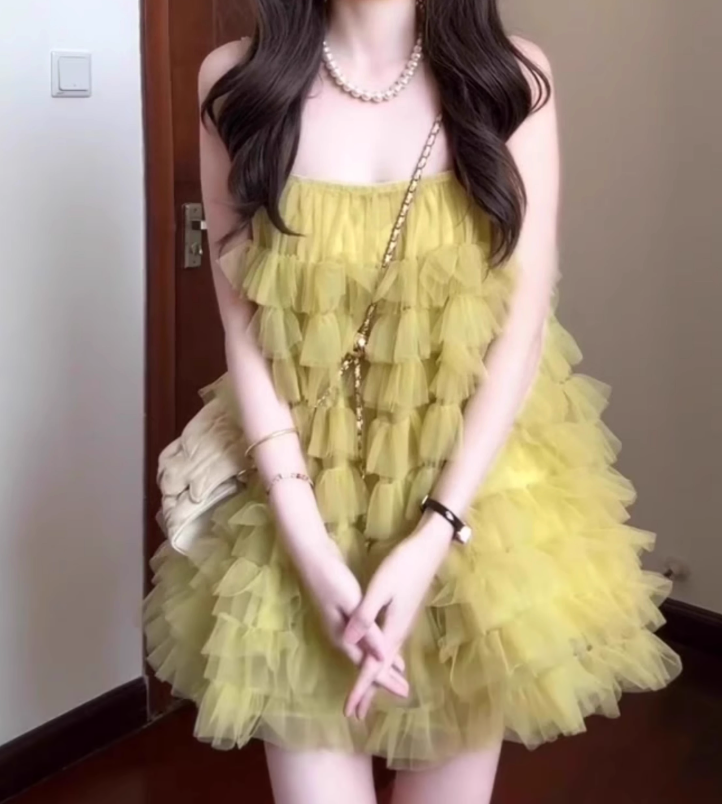 Yellow mesh suspender dress niche gentle temperament A-line puffy short skirt R0779