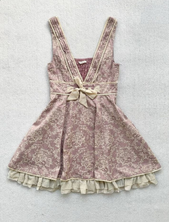 Pretty Purple Homecoming Dress ,A-Line Deep V-neck Sexy Short Prom Dress Cami Dress RS1131