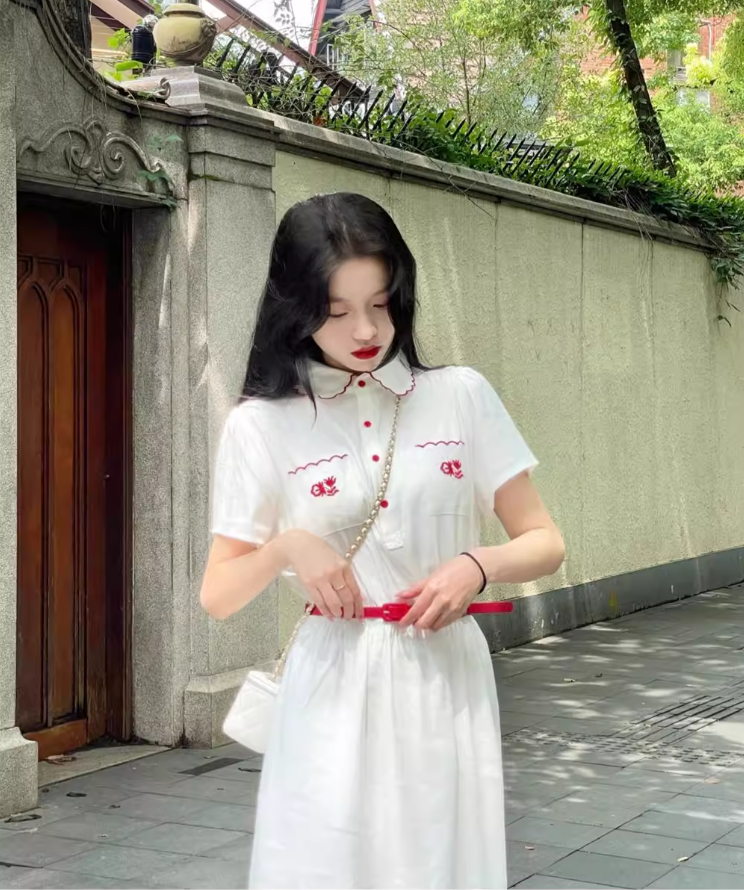 Tea break French style doll collar white dress small fresh cute long dress gentle style slim R1641