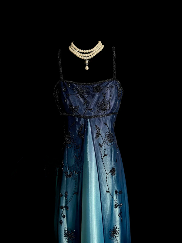 Gradient blue halter-neck beaded fitted long ball gown R6654