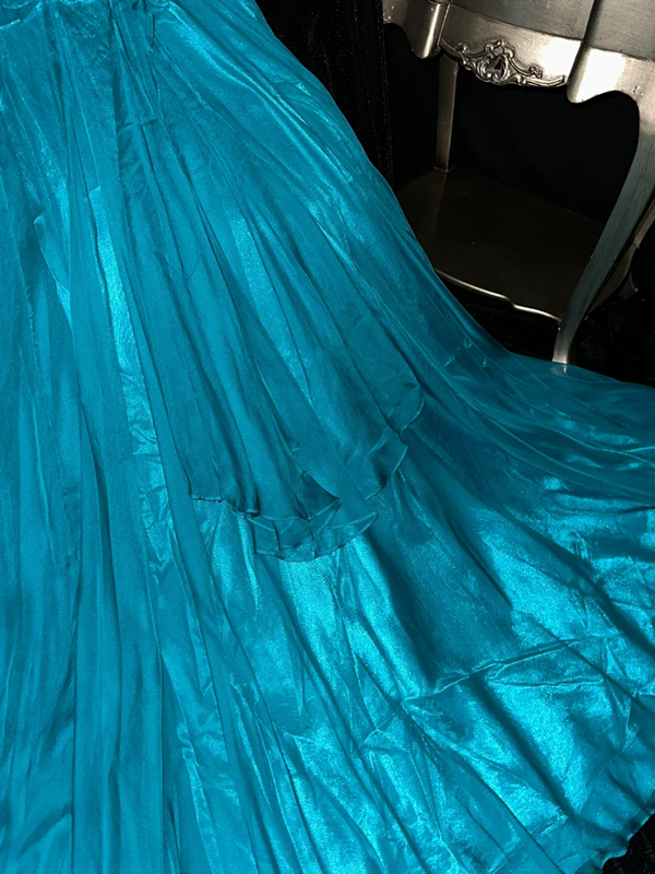 Lake blue halter neck fitted waist sexy long ball gown R7013