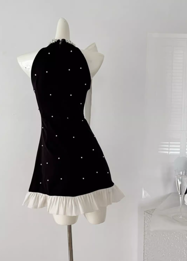 Bowknot halter neck black suspender dress 2025 slim A-line skirt beaded diamond bottoming skirt R0283
