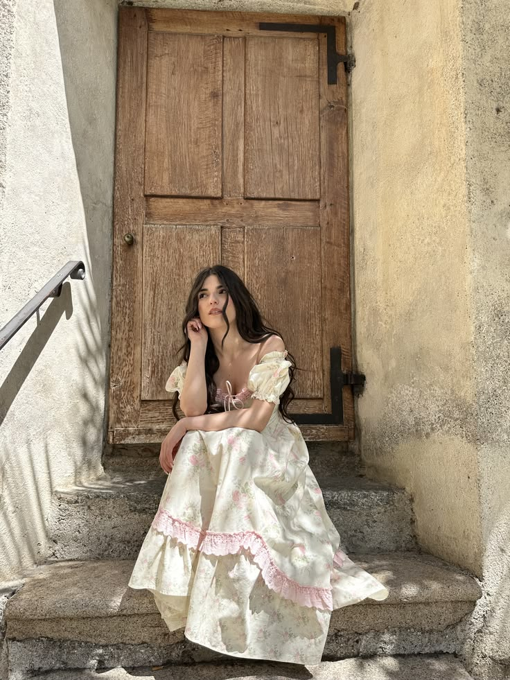 Girlish Floral Prom Gown White Women's Corset Maxi Birthday Dress — Fall Outfit 2026 RS3058