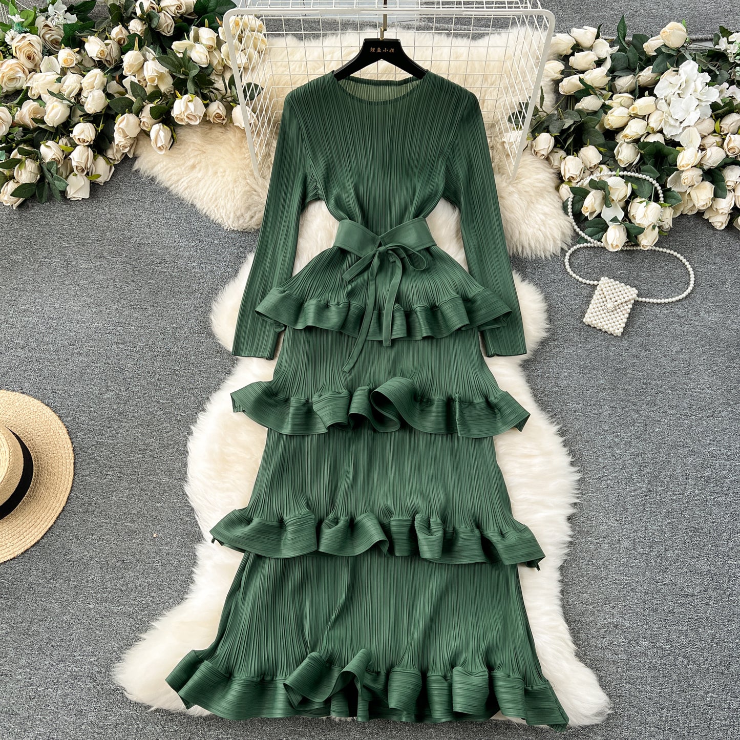 Banquet dress high-end niche ruffle cake skirt pleated slim long dress R2151