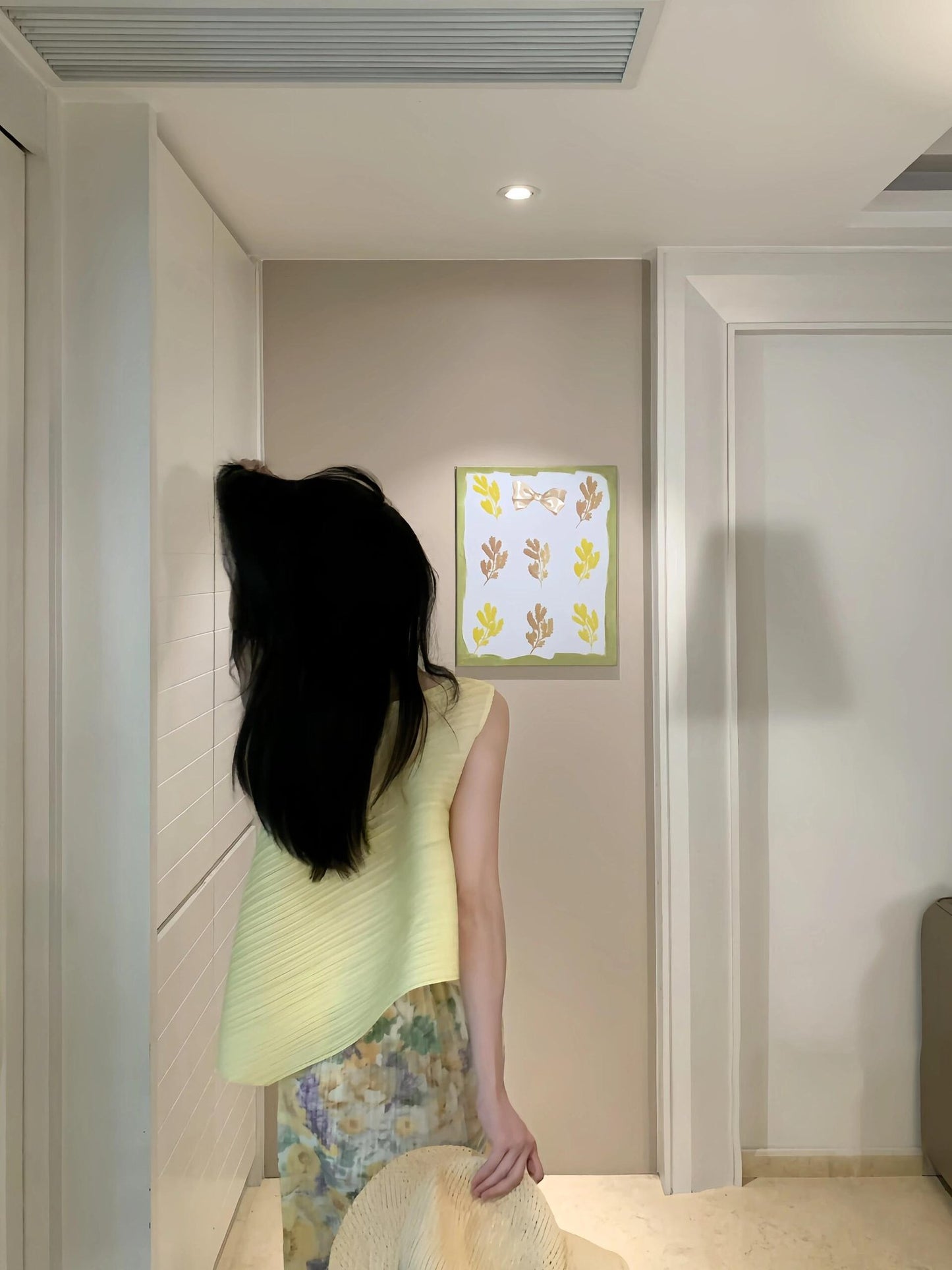 Pure suit, gentle temperament, beautiful yellow top, floral skirt, two-piece suit R0805