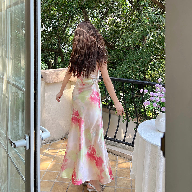 French retro print slim fairy dress sexy high-end pure desire wind collar suspender long dress R1007