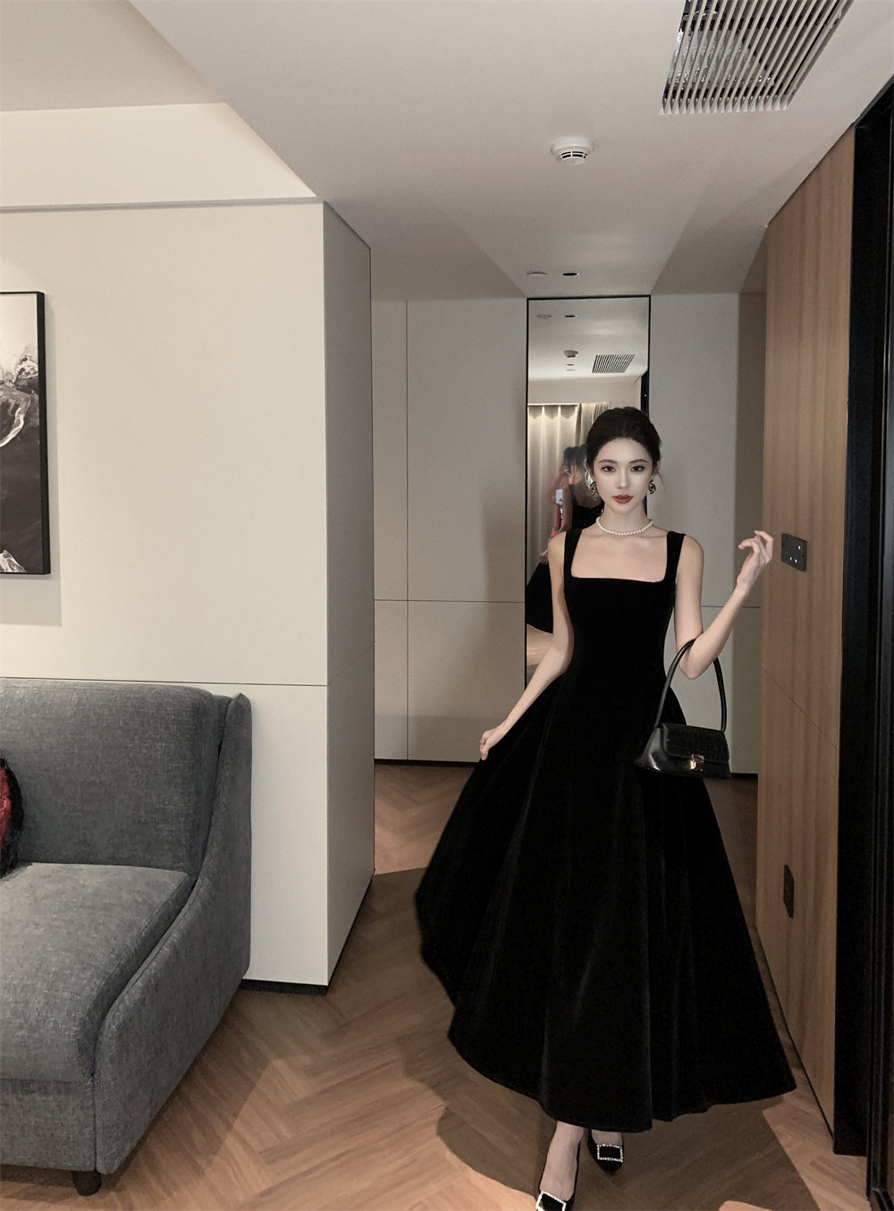 French square neck velvet suspender dress waist temperament dress black long skirt R1423