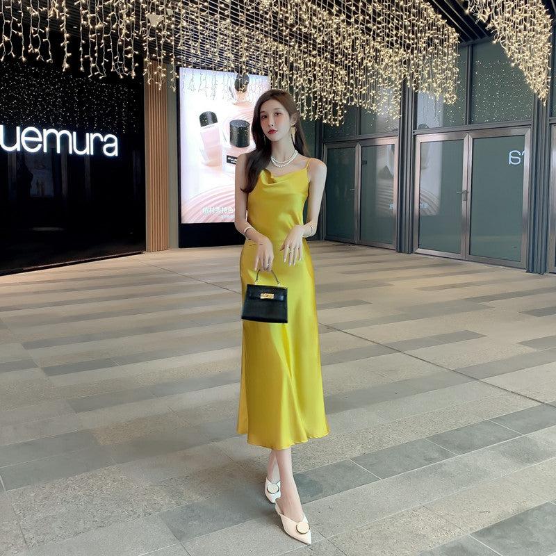 High-end French dress sexy silk satin sway collar niche design pure desire suspender skirt R0992