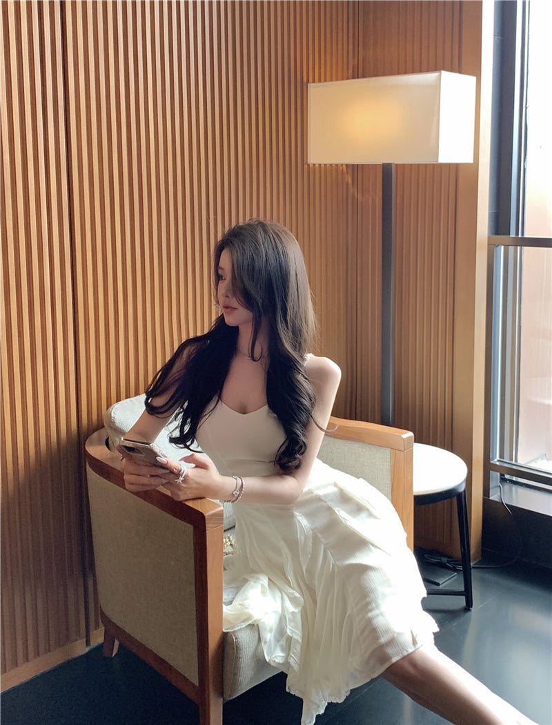 Gentle style v-neck ruffled suspender dress temperament waist A-line short skirt R0594