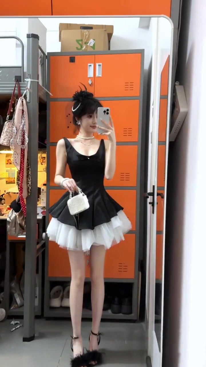 French black suspender dress retro temperament waist fluffy mesh dress R0885