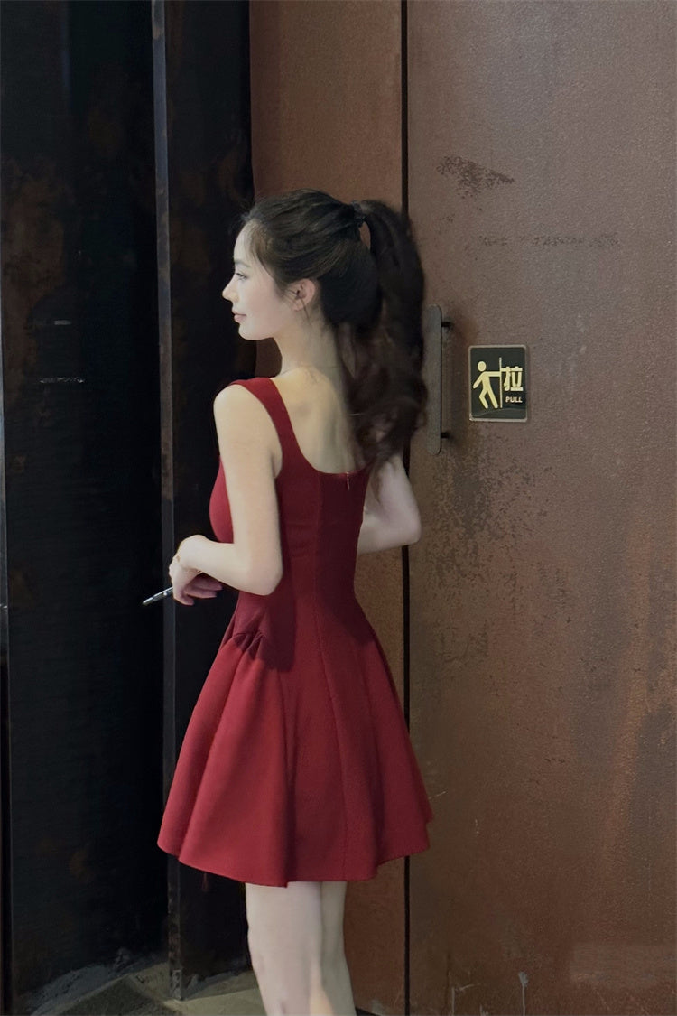 Skirt square neck suspender dress royal sister style temperament wine red high-end dress R1437