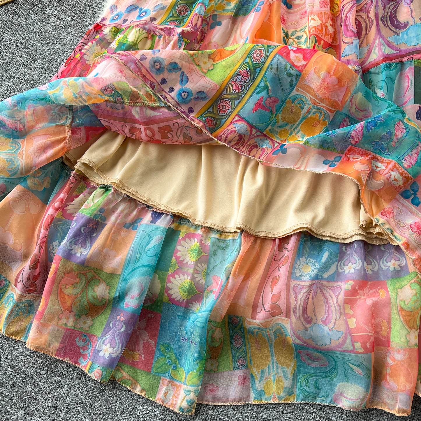 European and American style dress V-neck lantern sleeve waist wide swing ruffled long skirt R2313