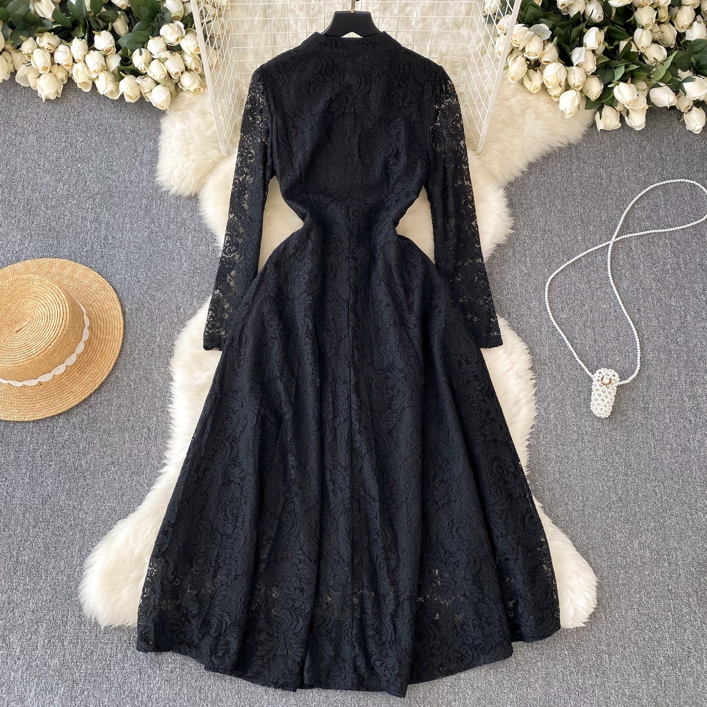 Retro stand-up collar long-sleeved lace dress with slim waist and elegant French style little black dress R2216
