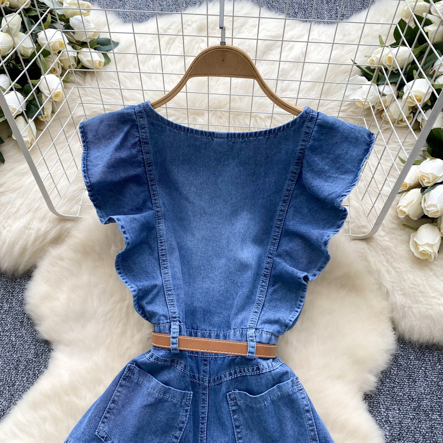 French retro V-neck ruffled single-breasted waist slimming over-the-knee denim dress R2350