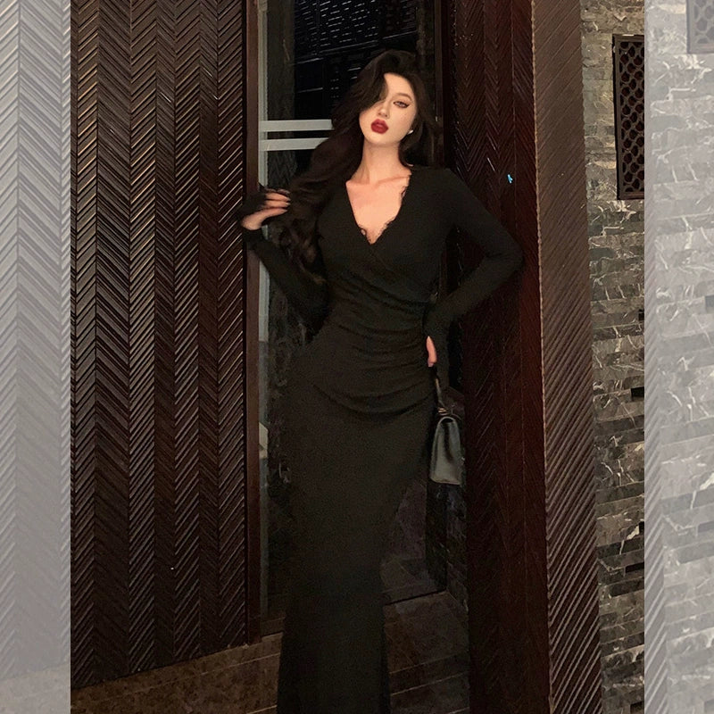 Lace black long sleeve dress for women V-neck party dress S5702