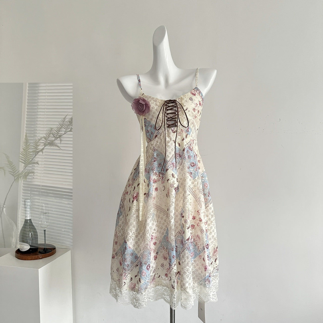 2025 new niche retro floral lace bud rose strappy suspender dress R1988