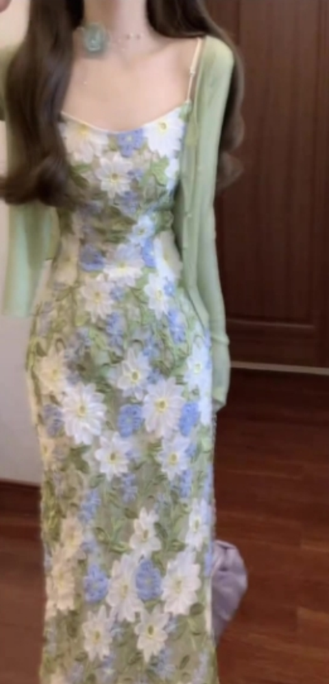 Gentle green floral suspender dress with beautiful temperament waist long skirt R0654