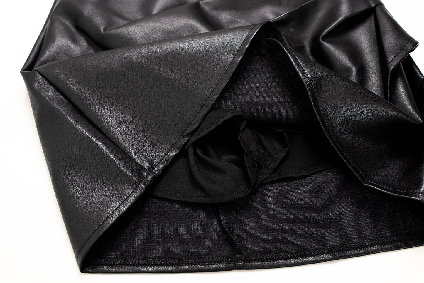 Black irregular skirt 2025 new hot girl style high waist slim a-line hip leather skirt short R0150