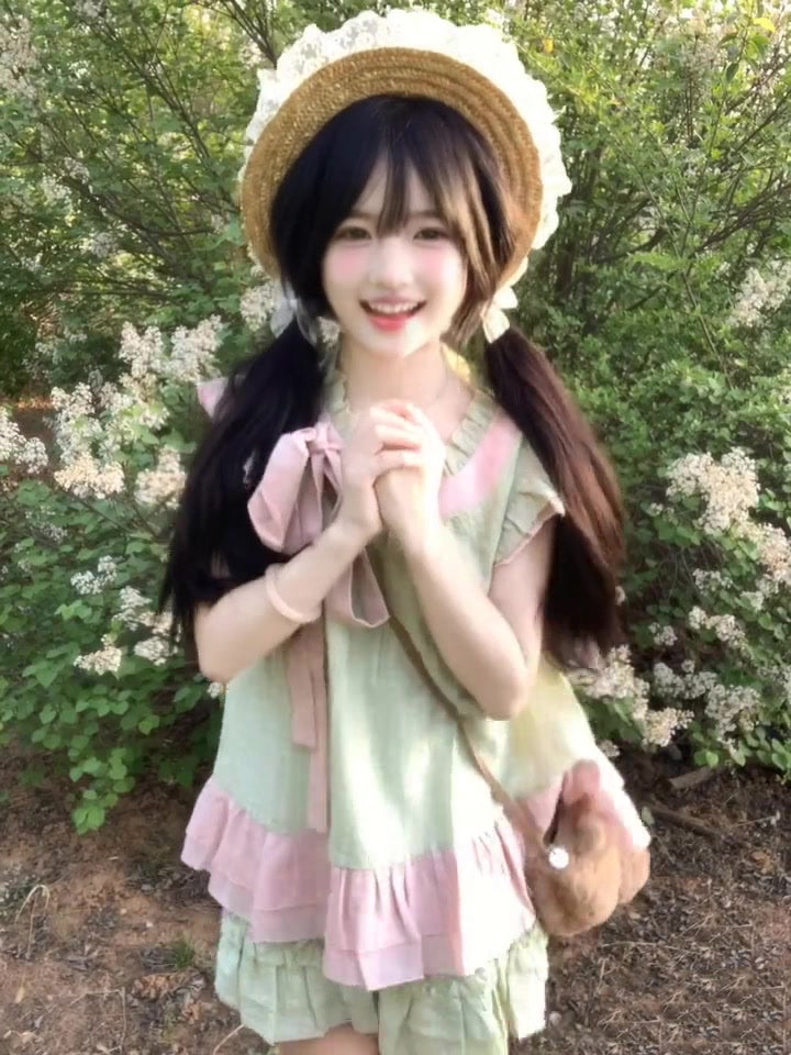 Pure outfit set casual green small flying sleeve top short skirt two-piece set R0834