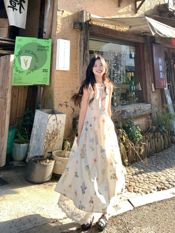 Sleeveless vest floral dress beautiful holiday style loose temperament long dress R0753
