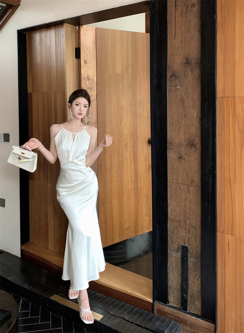 Satin white halter neck suspender dress sexy fishtail hip wrap gentle high-end long skirt R1468