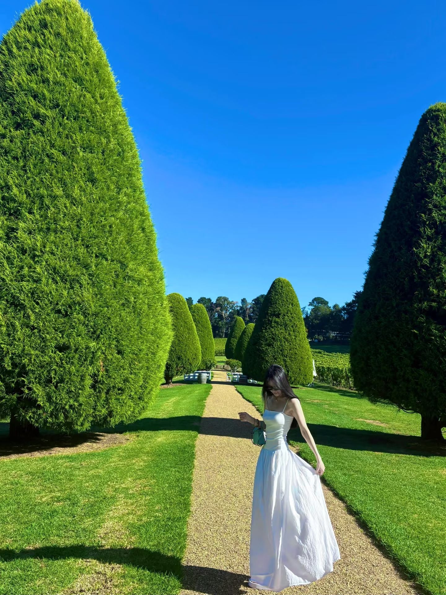 Holiday style white suspender dress gentle temperament waist A-line long skirt R0867