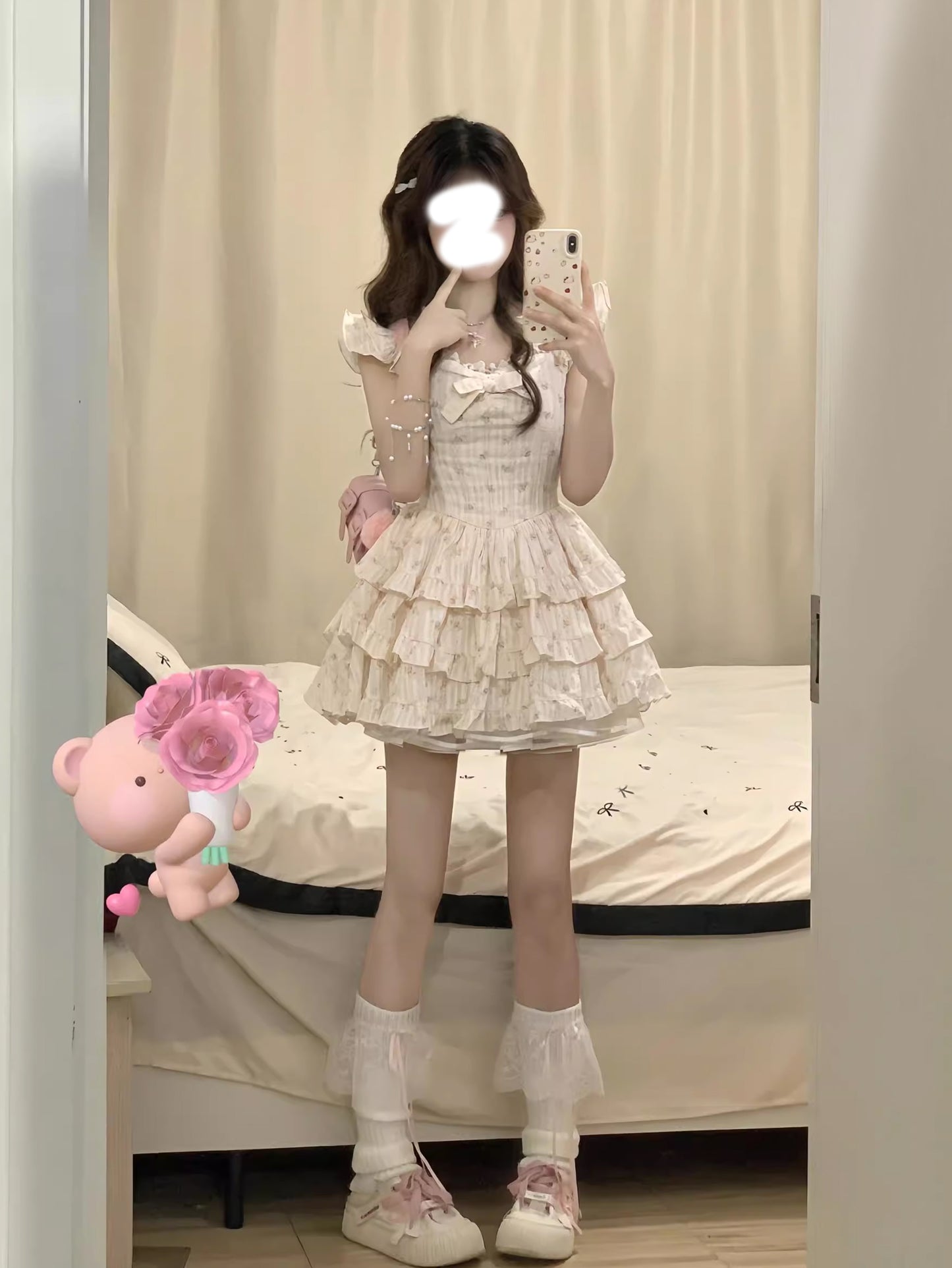 French floral small flying sleeve dress 2025 new style sweet and spicy waist princess puffy skirt R0097