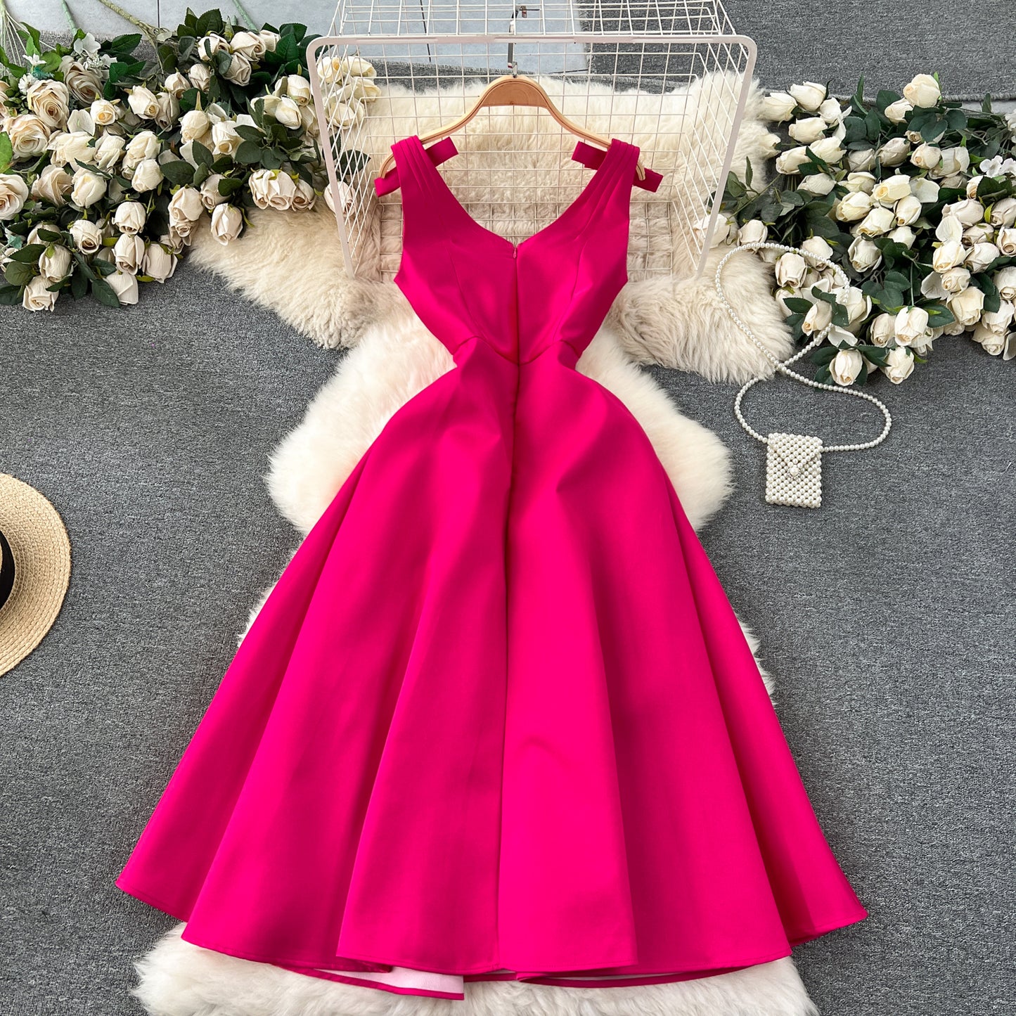 Banquet high-end palace style dress temperament V-neck waist slimming exquisite dress R2148