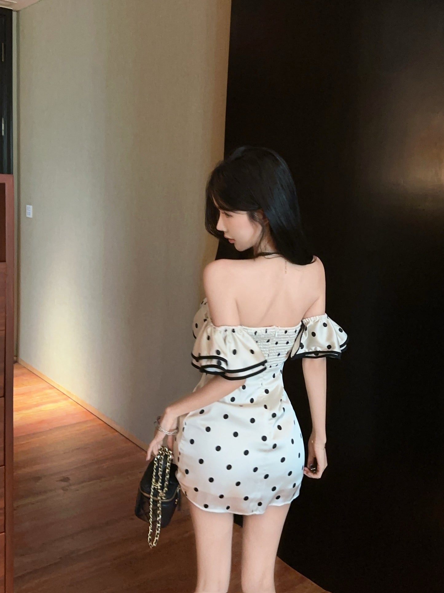 French sexy polka dot tube top dress sweet spicy high waist slim fit off shoulder hip skirt R3792