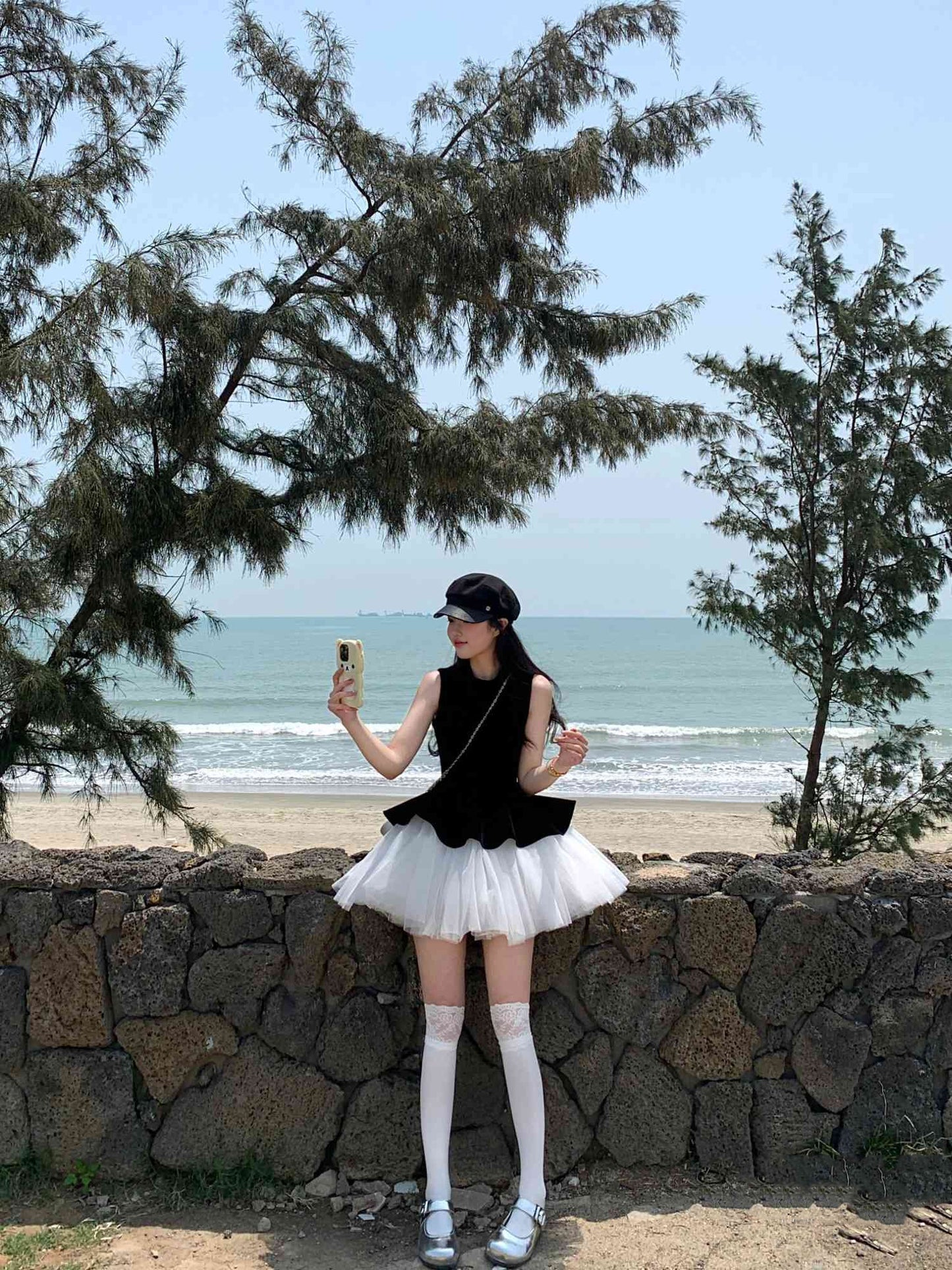 Black sleeveless vest dress temperament waist puffy short skirt R0545