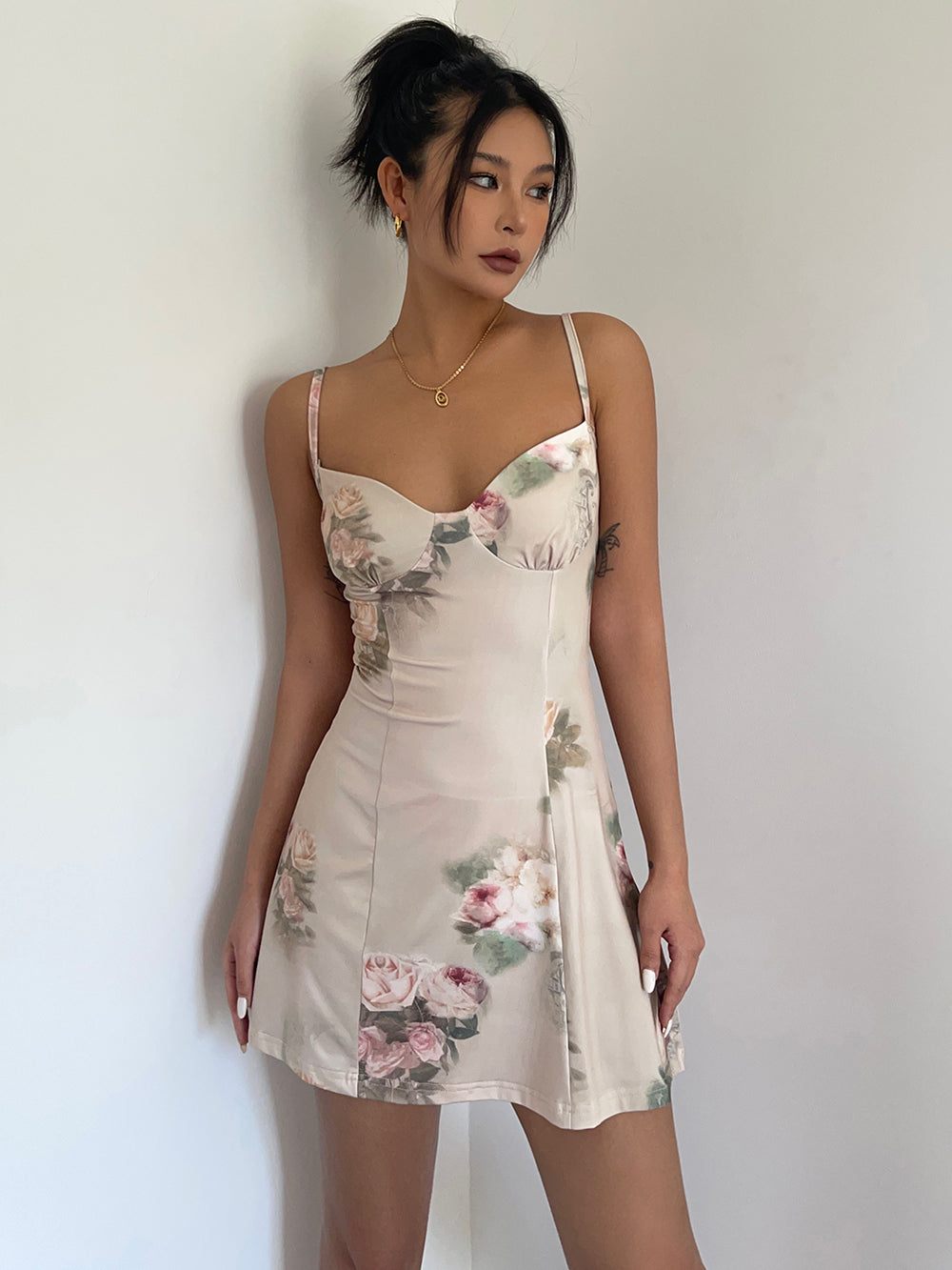 Rose suspender dress summer slim temperament sleeveless skirt waist a-line short skirt R3031