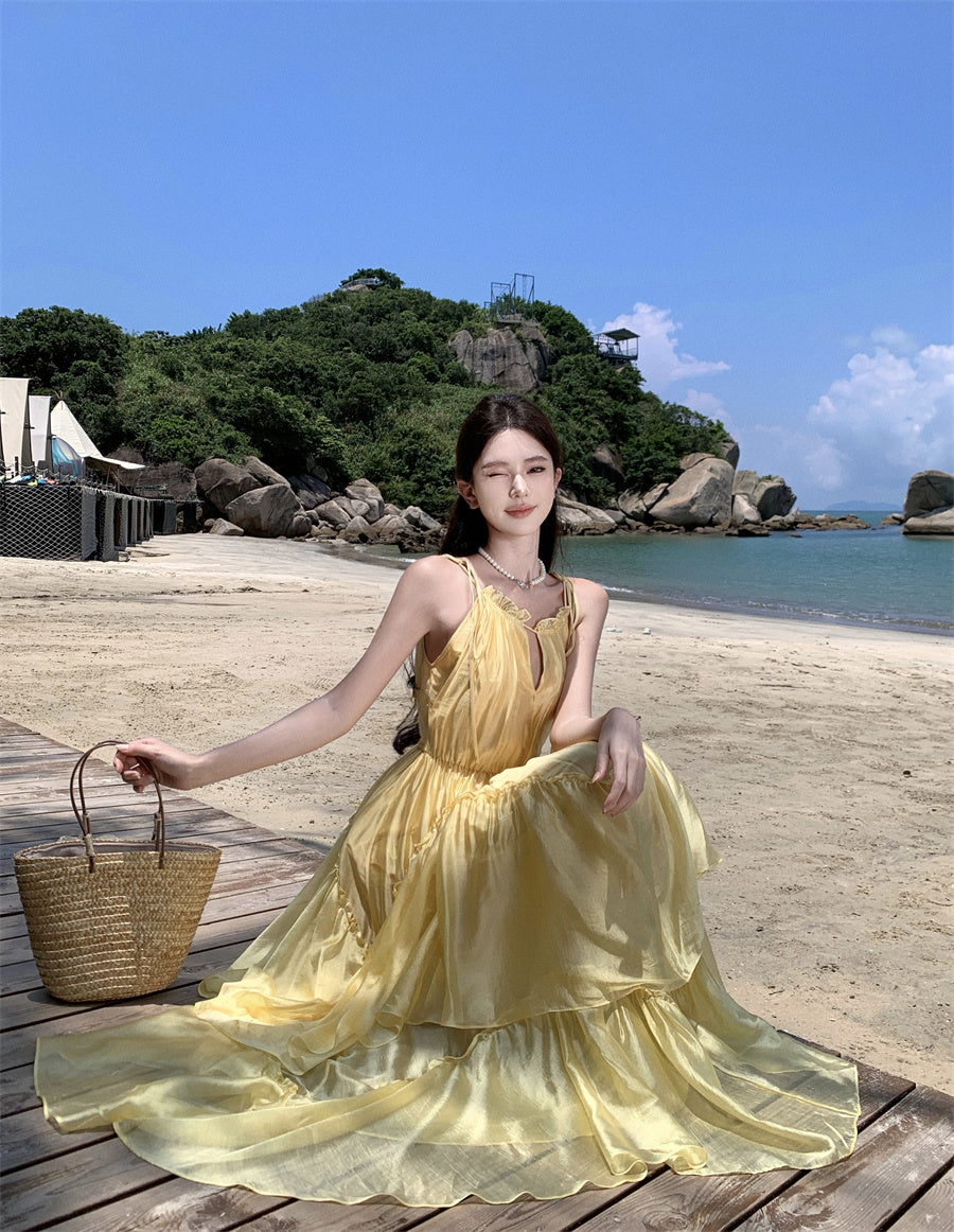 Beautiful yellow sling halter neck dress niche temperament fairy waist long skirt R0739