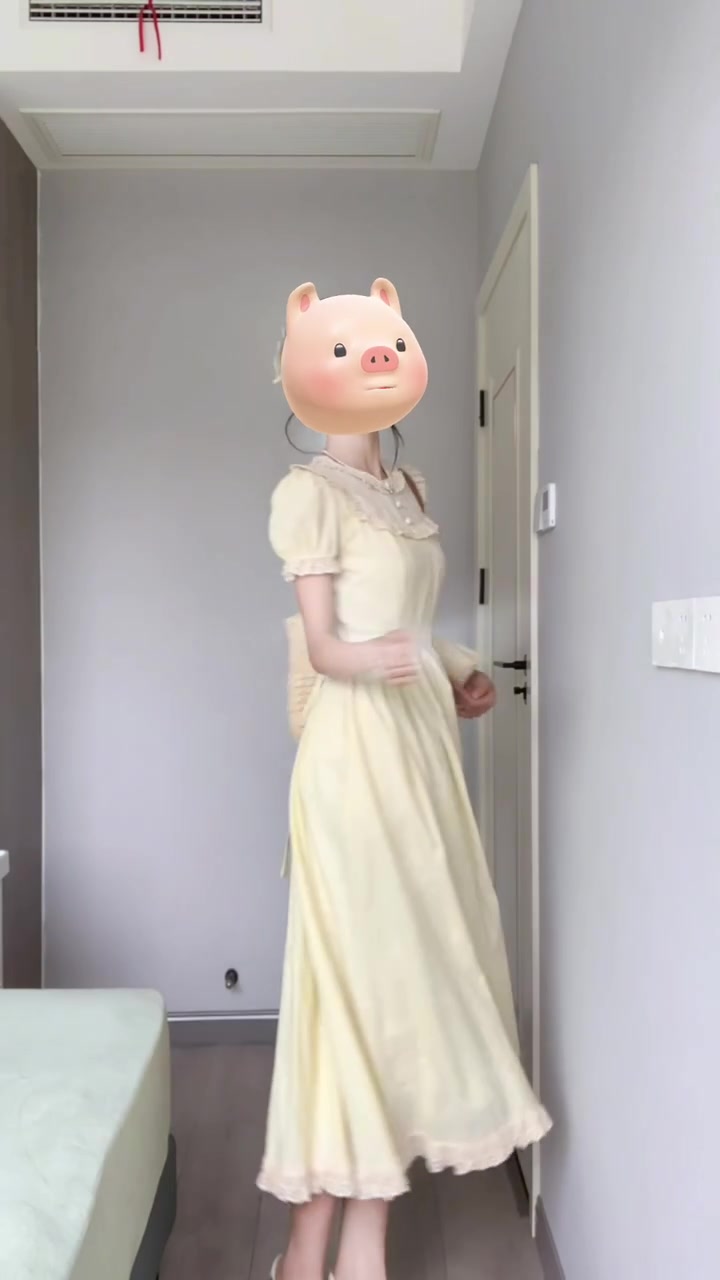 Holiday gentle style yellow jacquard puff sleeve dress unique beautiful waist temperament long skirt R0447