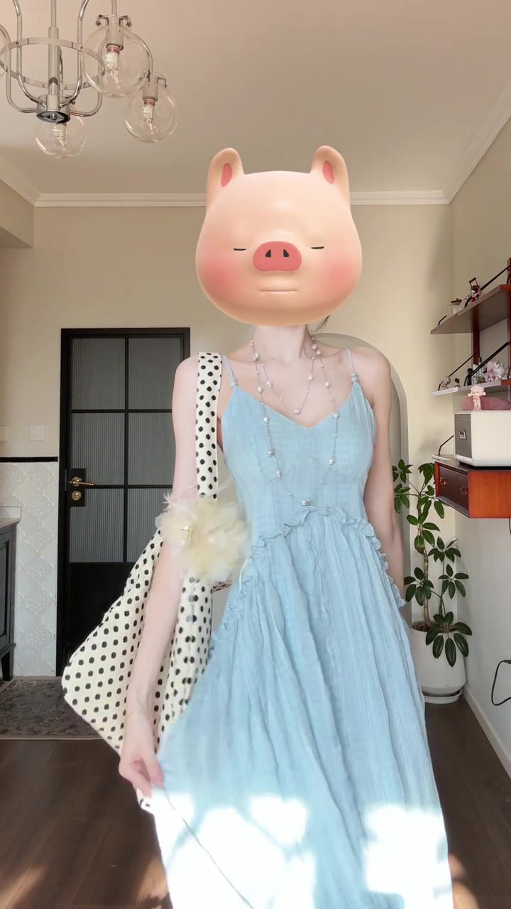 French gentle style blue V-neck suspender skirt 2025 new seaside holiday style waist temperament dress R0443