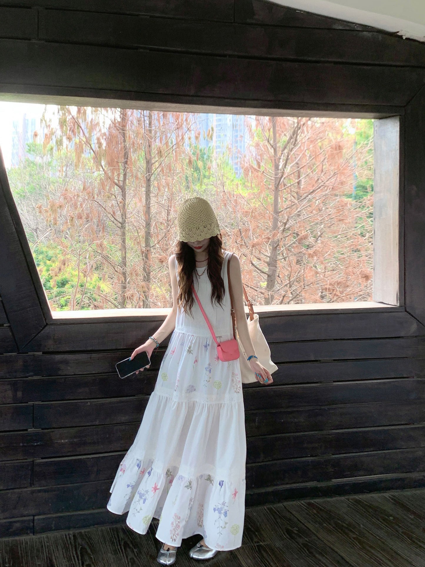 Sleeveless vest floral dress 2025 new gentle temperament loose A-line long skirt R0623