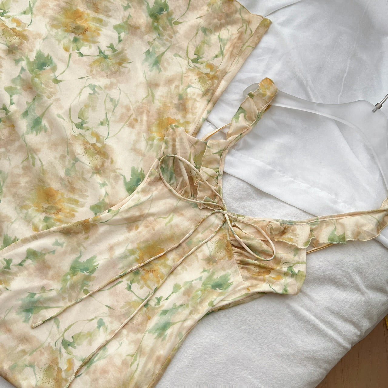 French backless suspender skirt summer waist slim fishtail skirt hip floral long skirt R2185