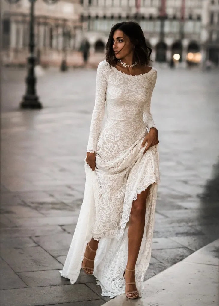 Vintage Floral Boho Lace Wedding Dress with Sleeves Modest Boat Neck Low-V Back Princess Bridal Gown S7088