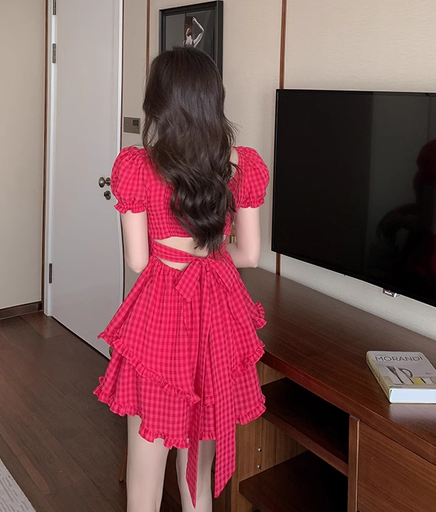 Rose red square neck bubble short sleeve plaid dress new French waist sweet princess tutu skirt R0064